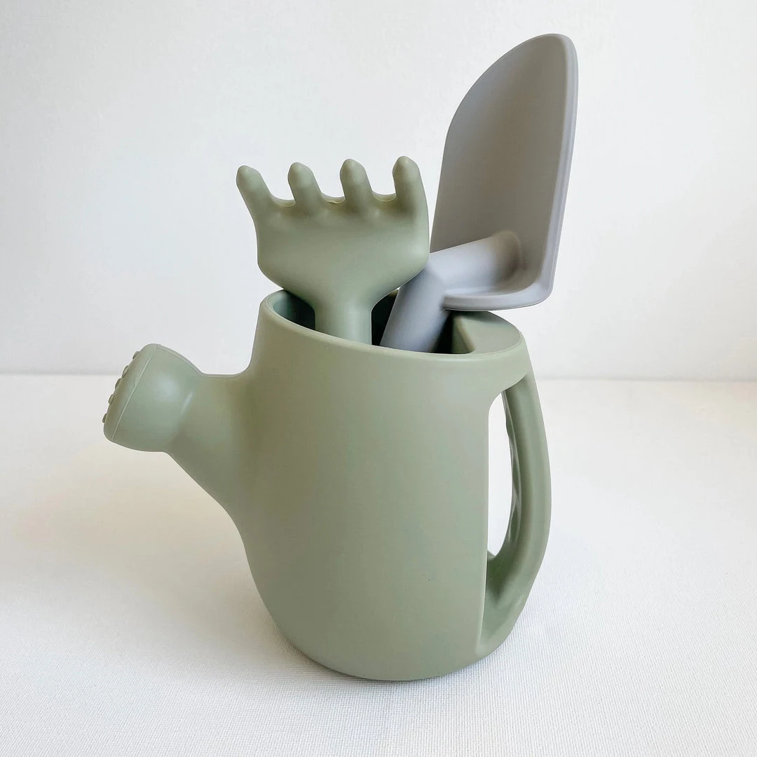 NEW Calf & Crew - Garden Toy Set 3 NEW Calf & Crew - Garden Toy Set